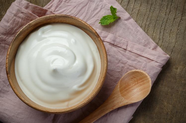 प्रोबायोटिक्स (Probiotics) to avoid eczema